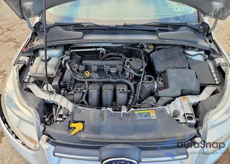 2012 Ford Focus Se z USA, uszkodzony, nr VIN 1FAHP3K27CL372295